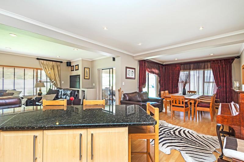 5 Bedroom Property for Sale in Kleinbron Estate Western Cape